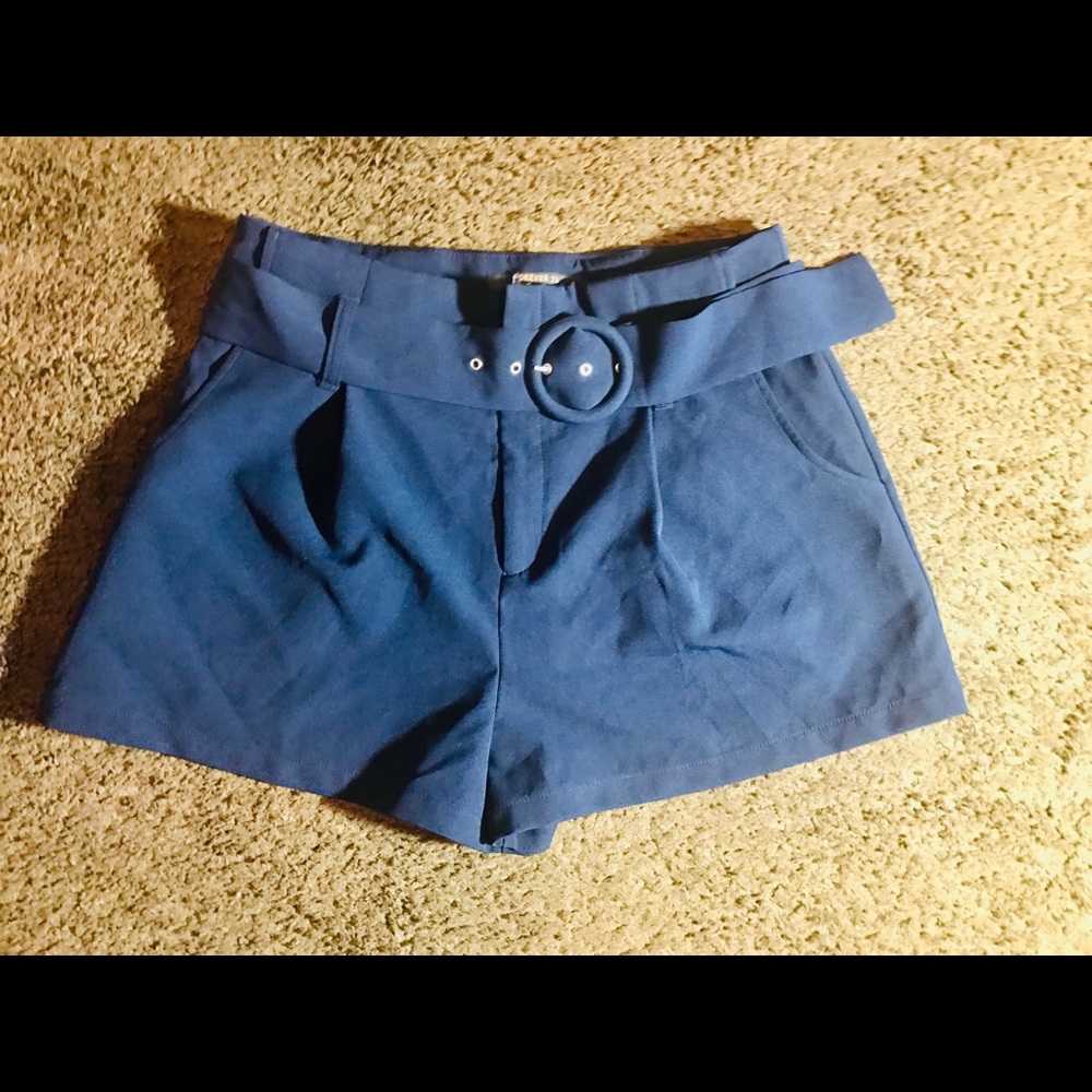 🌸Belted Shorts - Picture 4 of 8